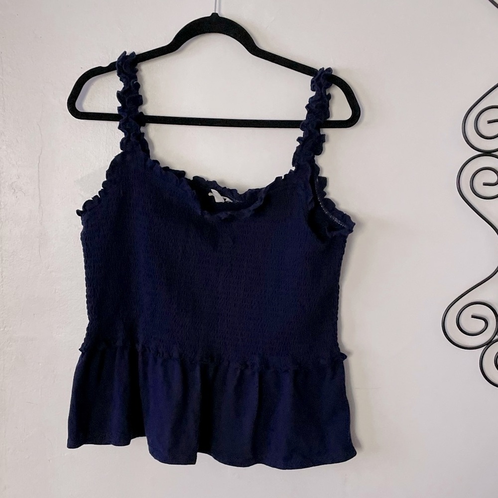 NWOT Riley and Rae smocked tank top